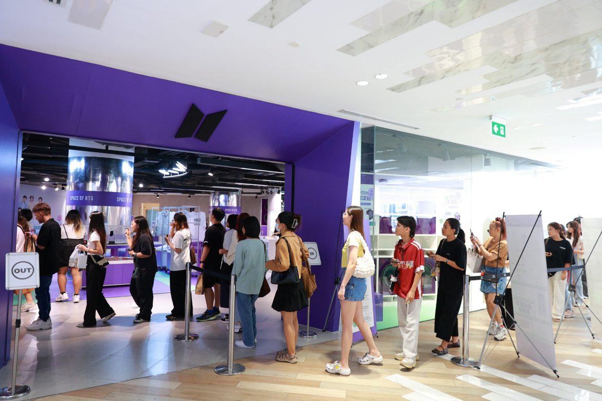 สยามดิสคัฟเวอรี่ร่วมกับ KPOPMERCH ชวนมาสัมผัสปรากฏการณ์สุดพิเศษ “BTS POP-UP : SPACE OF BTS”