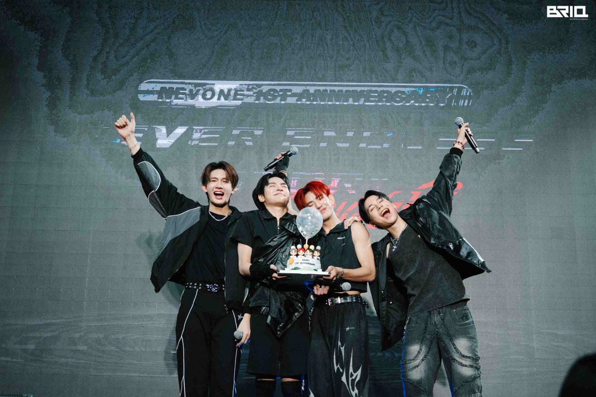 NEVONE บอยแบนด์ผู้มอบรอยยิ้มและความสดใสมาครบ 1 ปี รวมความสุขและความประทับใจ  ในงาน ‘NEVONE 1st Anniversary : NEVER ENDLESS STORY’ & Fansign TRIGGER’