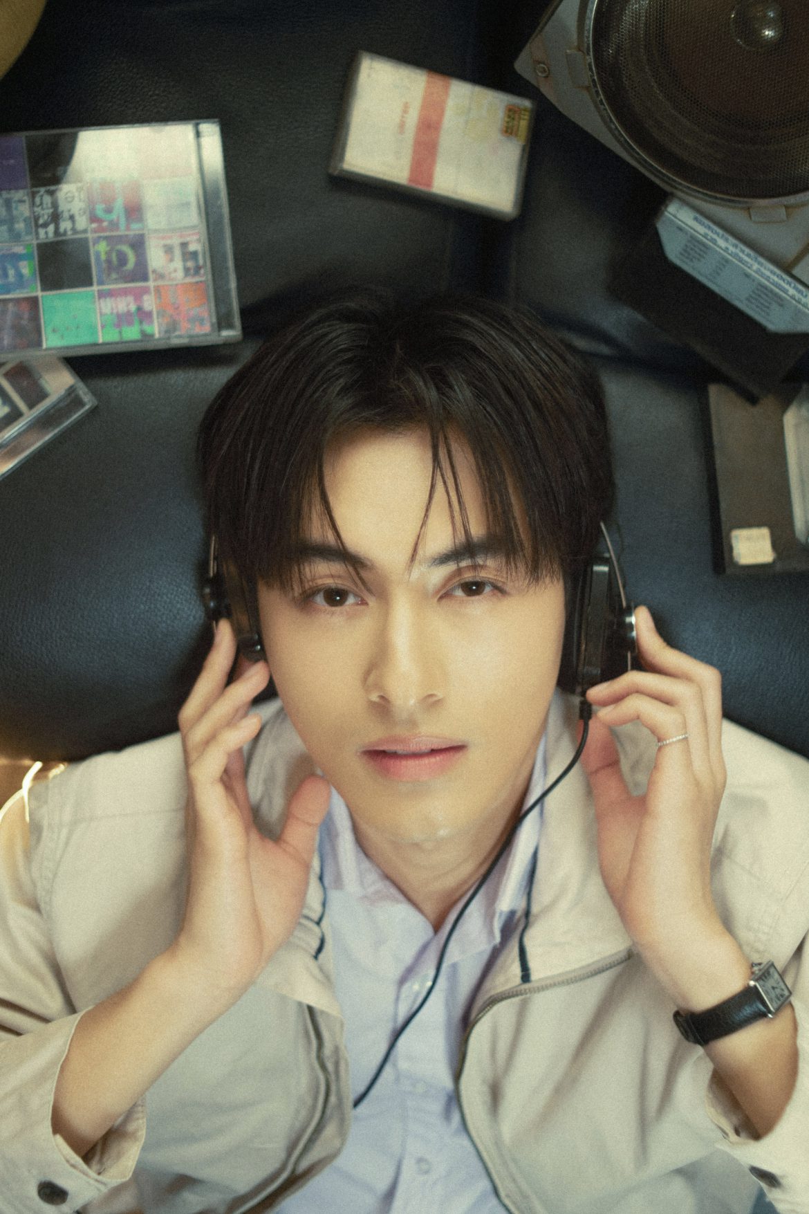 โหมดสุดละมุนของ ‘กร PROXIE’ ที่ชวนเขิน โชว์สกิลแต่งเพลง ส่งความอบอุ่นผ่านซิงเกิล ‘คิดถึงอีกแล้ว (kt eek laew)’