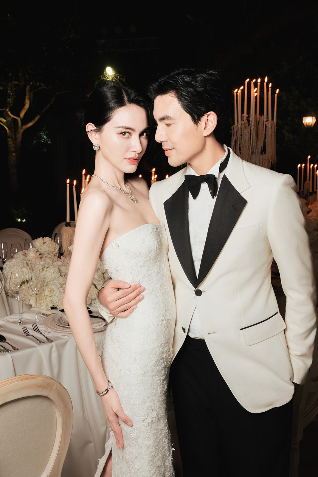 “Love Through Time” งานแต่งงานที่อบอวลไปด้วยความรักความอบอุ่น ของ ใหม่ – ดาวิกา โฮร์เน่ และ เต๋อ – ฉันทวิชช์ ธนะเสวี