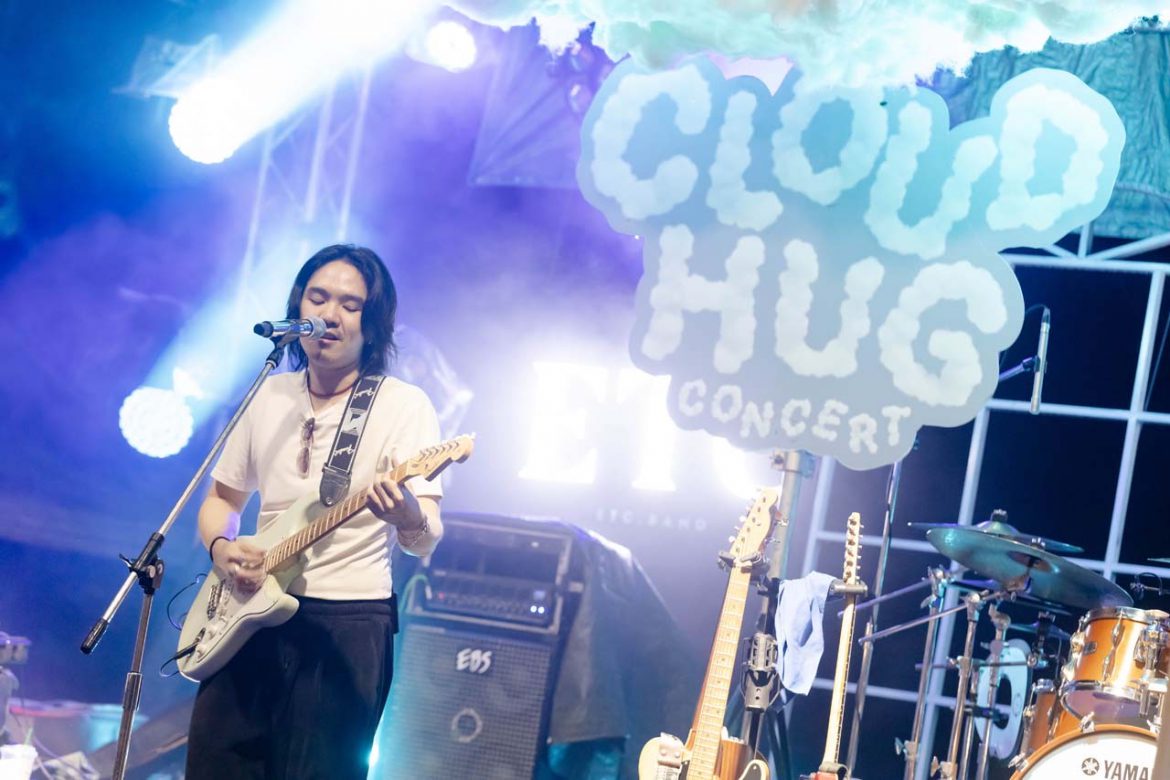 ETC.โอบกอดทุกดวงใจใน “ชวนมาชิลล์ #CloudHug Concert” พาเพลงฮิตและมิตรสหายคลายลมหนาวเขาใหญ่สมการรอคอย!